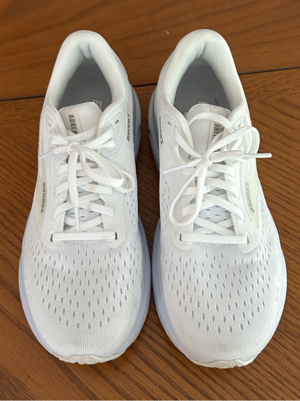 Women's Brooks Adrenaline 24 GTS Running Shoes size 9 1/2 - Picture 2 of 11